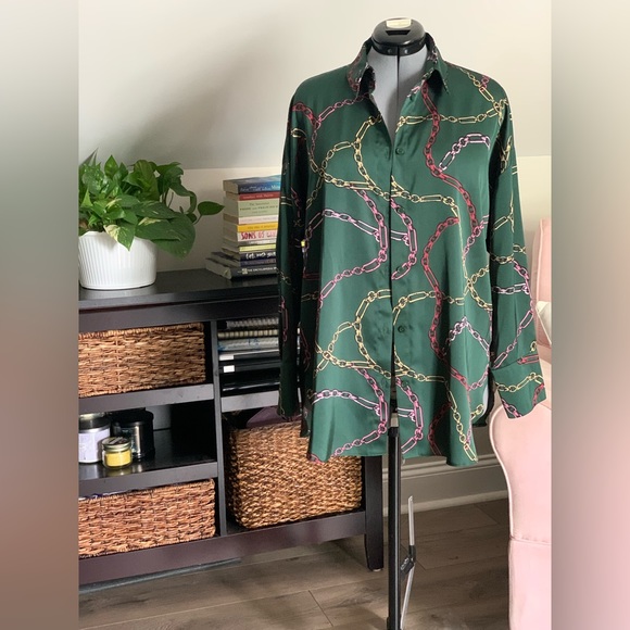 Primark Satin Button Down - Picture 2 of 4